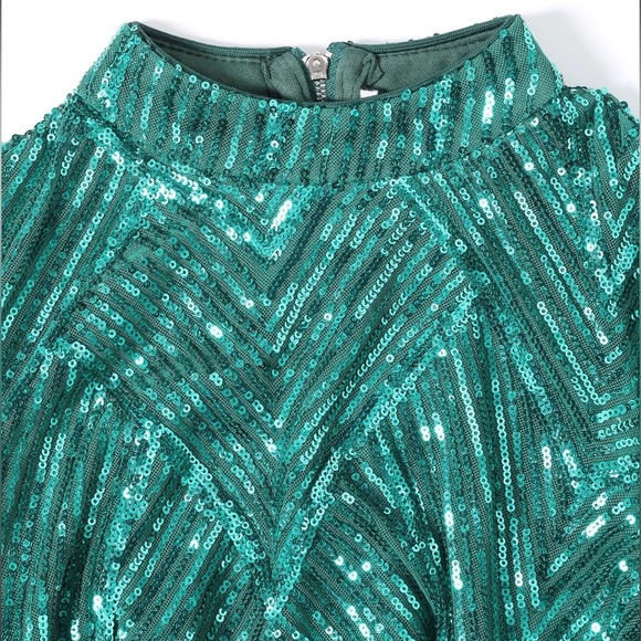 LOVE&LEMONADE Mermaid Hem Sequin Formal Dress/Gown in Green size S - Picture 1 of 7
